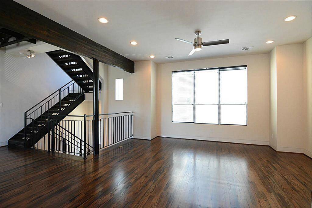 Huge Family room