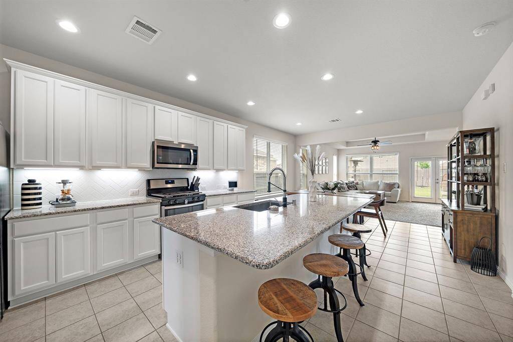 Kitchen with plenty of countertop space