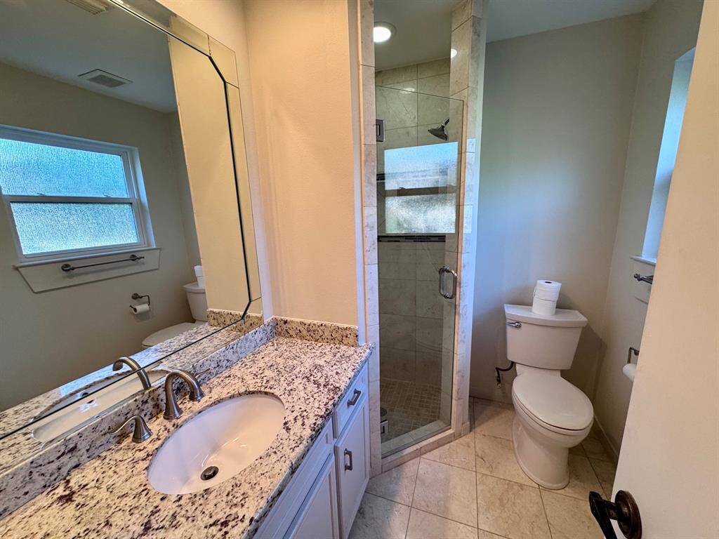 Primary bath with step in shower