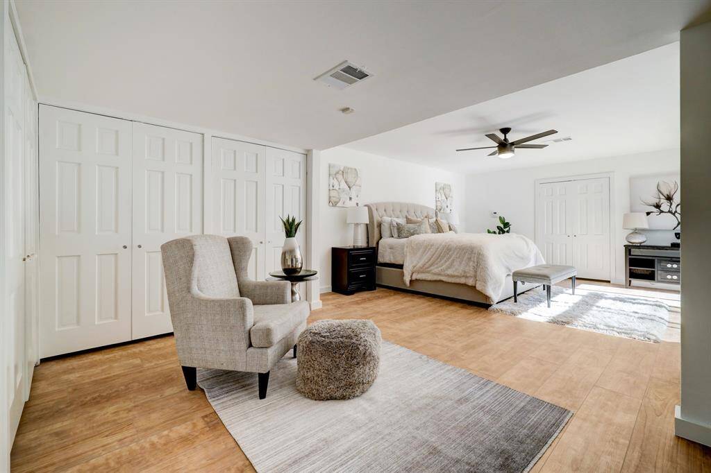 Expansive primary Bedroom with sitting area