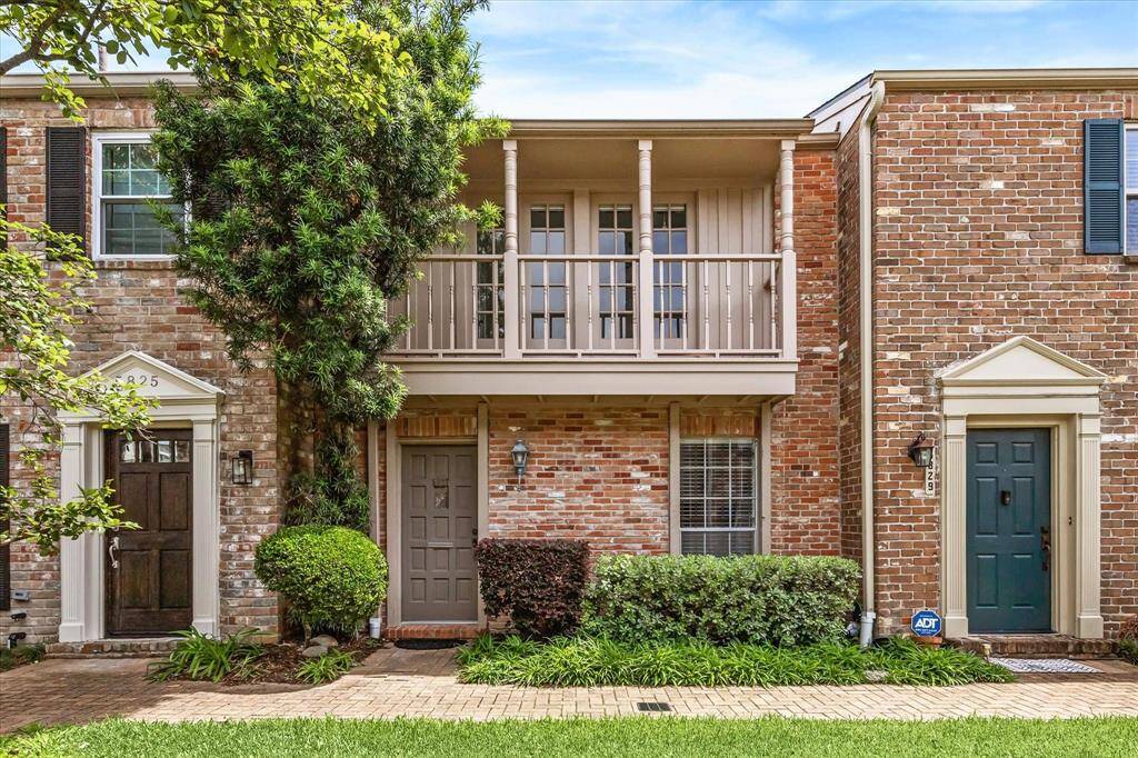 Welcome to 5827 Valley Forge! A great opportunity to own a property within the community of Tanglewest!