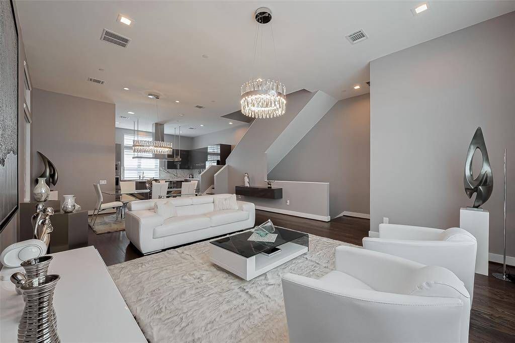 Interior walls are painted Benjamin Moore Nightingale through out