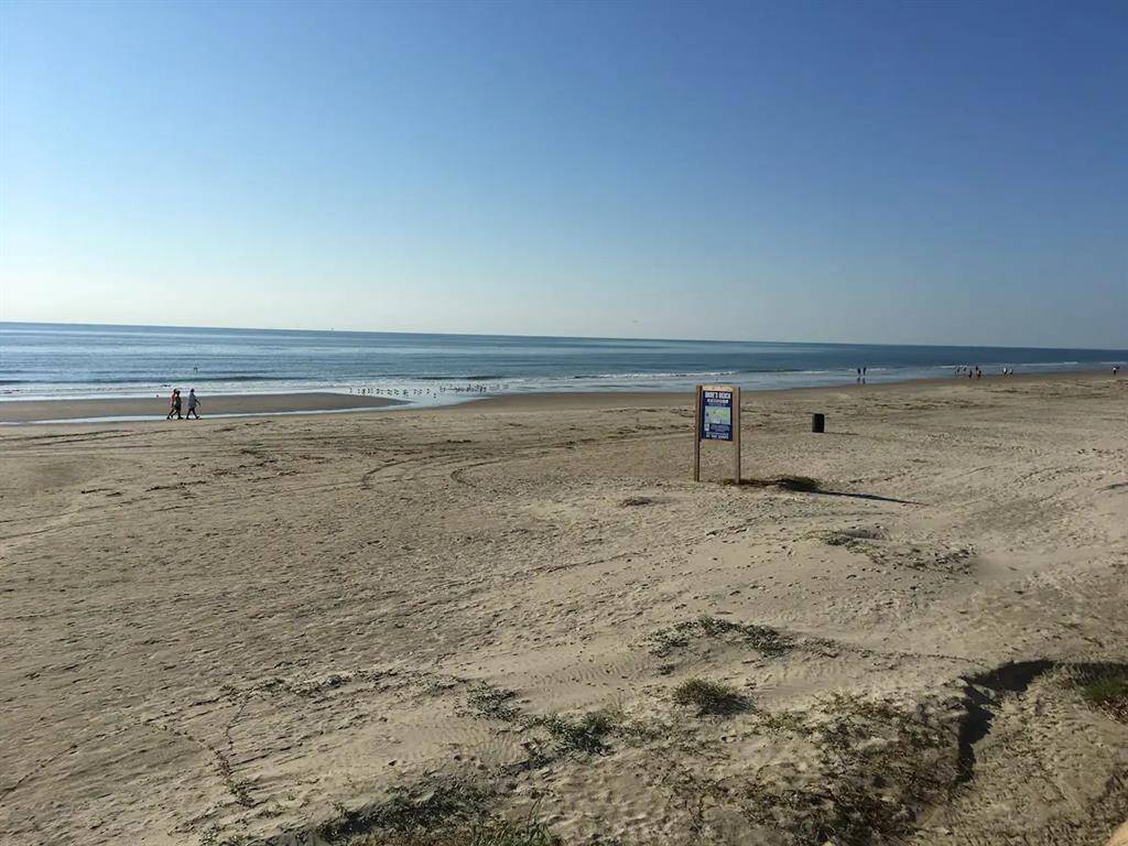 Babe's Beach