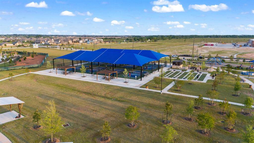 Aerial view of pickel ball courts.