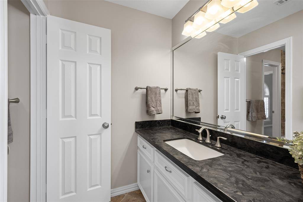 Secondary side of updated Jack & Jill bathroom.