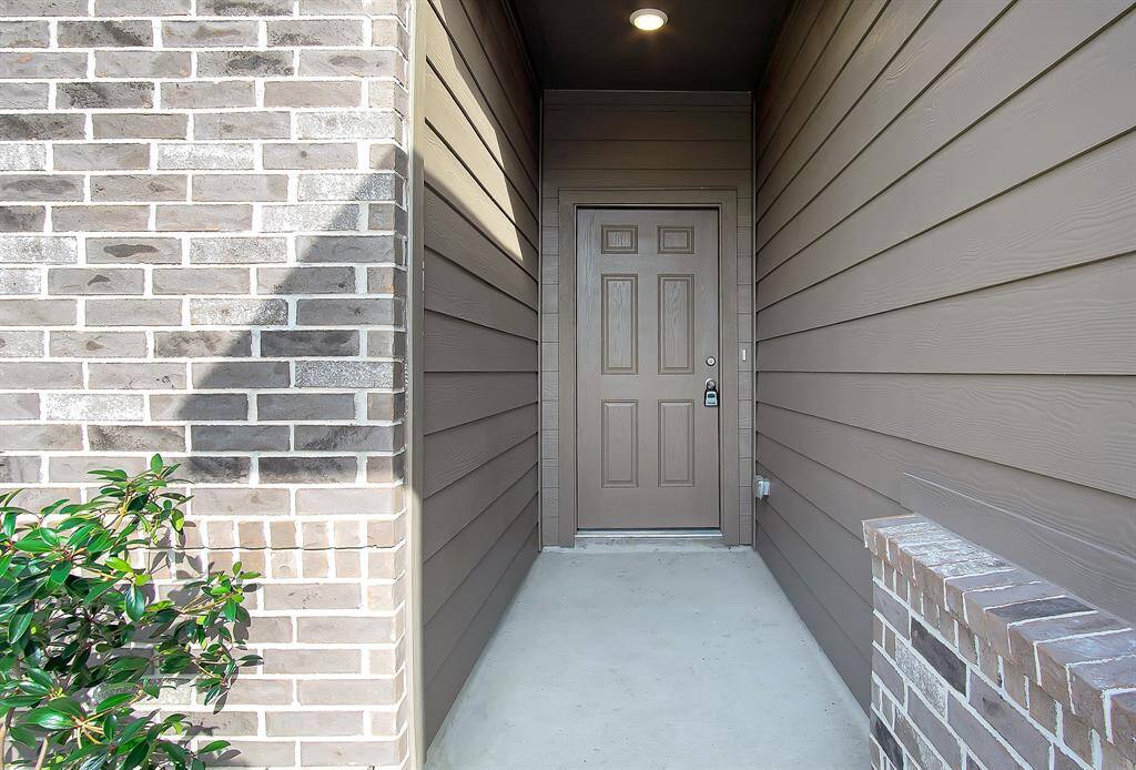 Private entryway into the home