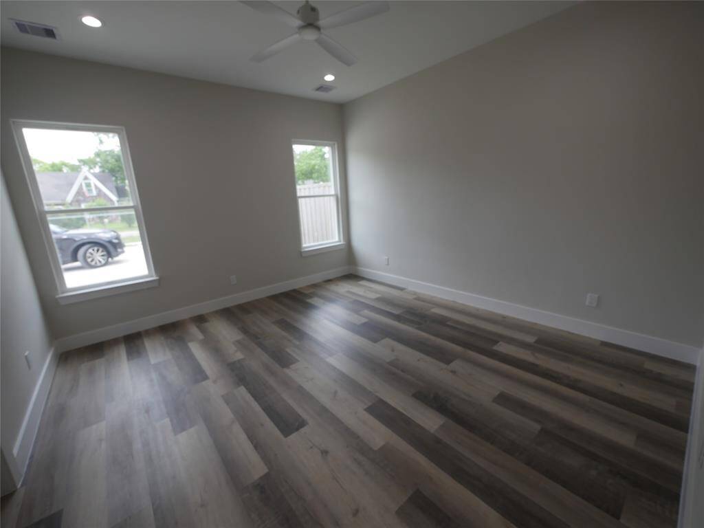 BEDROOM1