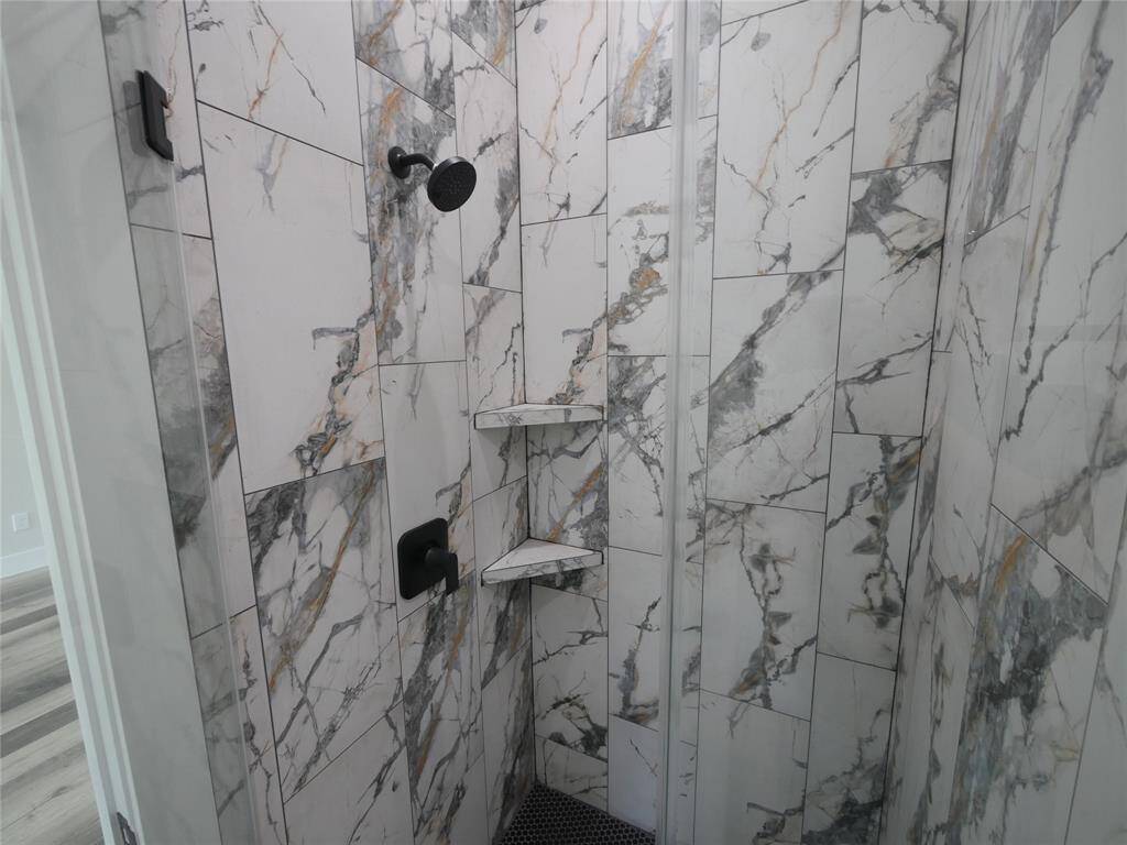 luxurious shower