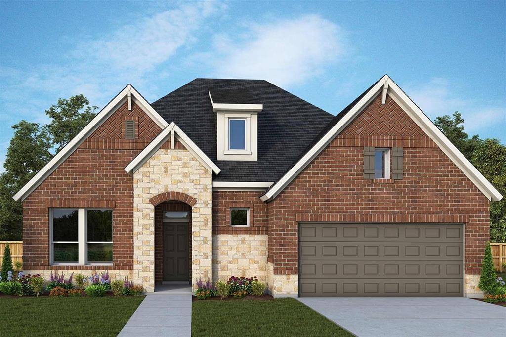 Welcome to The Dansbury by David Weekley Homes. **HOME ESTIMATED TO BE COMPLETE SEPTEMBER 2025**