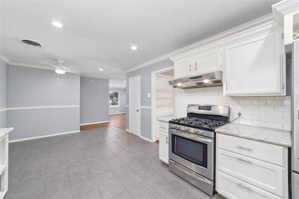 View of the eat in breakfast area and pantry