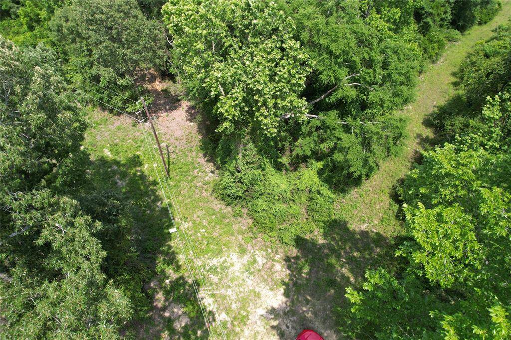 Elecrical Easement shown on left.