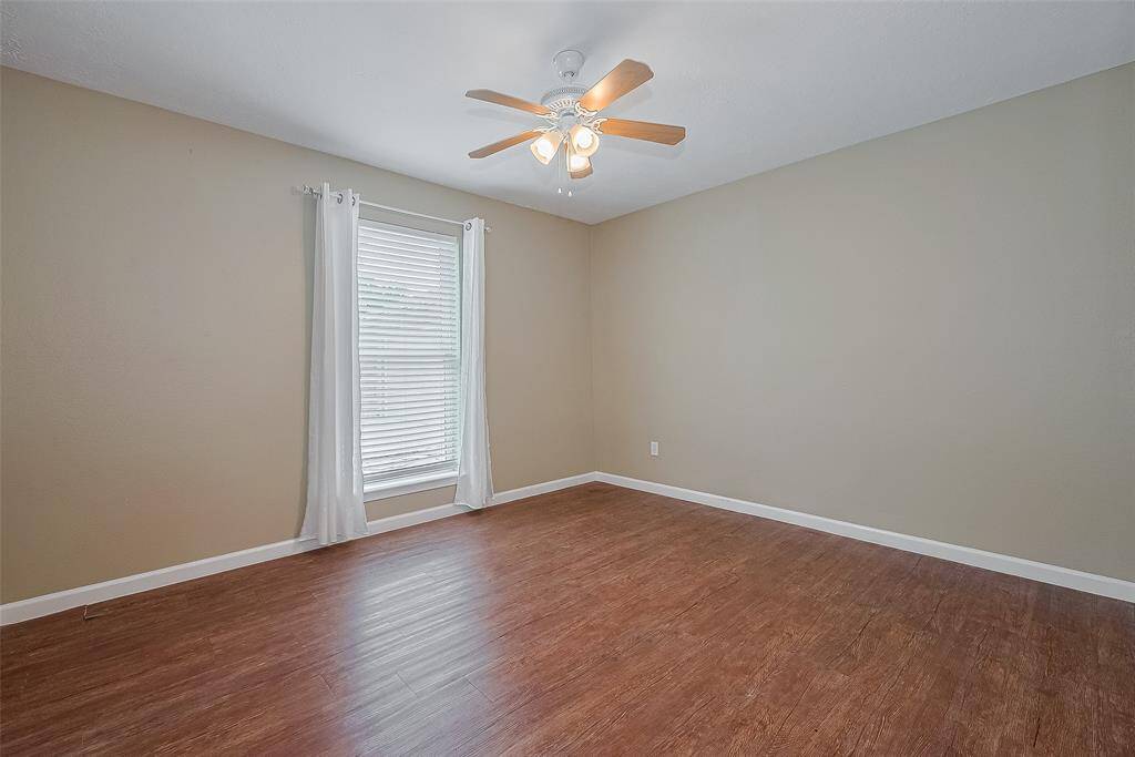 Bedroom #1