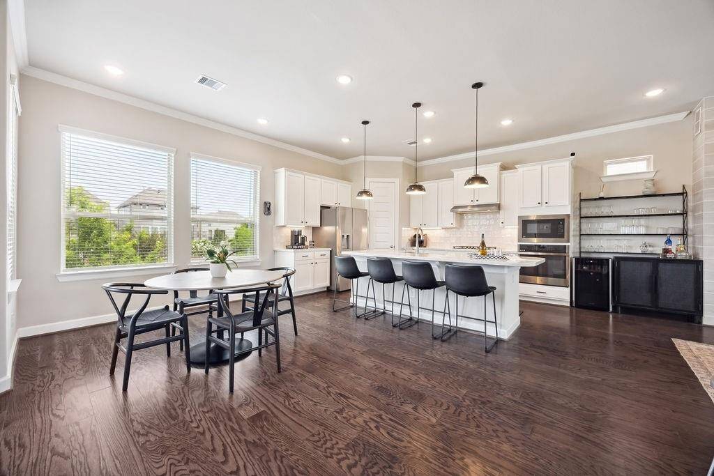 Kitchen/dining area