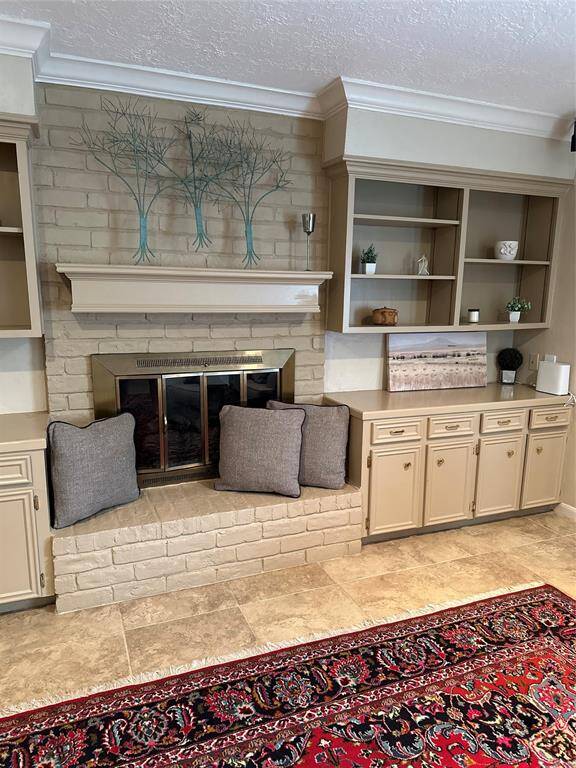 Fireplace hearth with room for extra seating