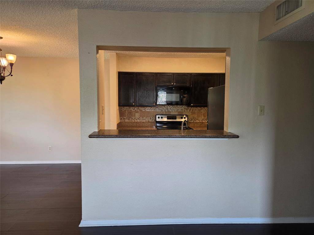 Breakfast bar