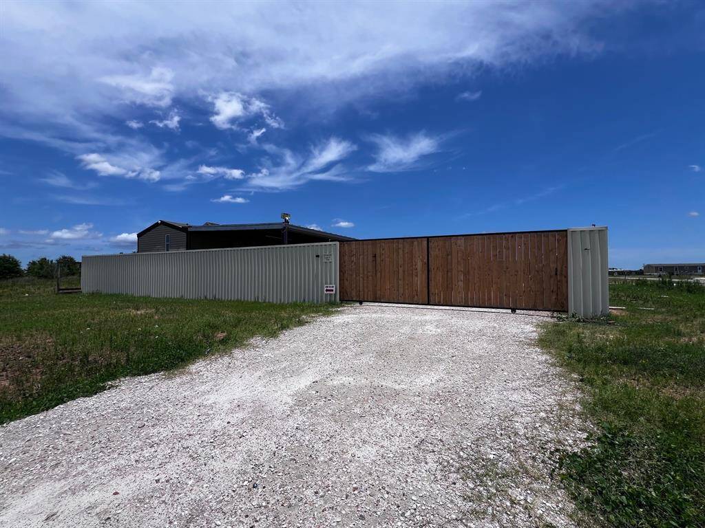 Gate Entrance for your privacy