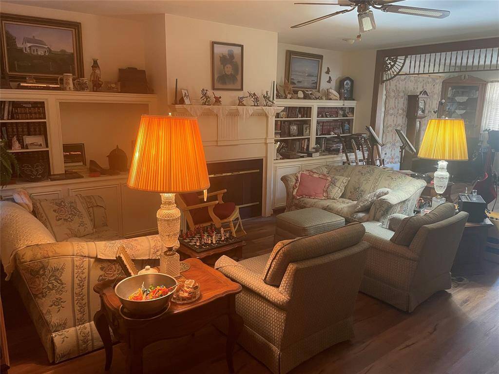 Property Image 6