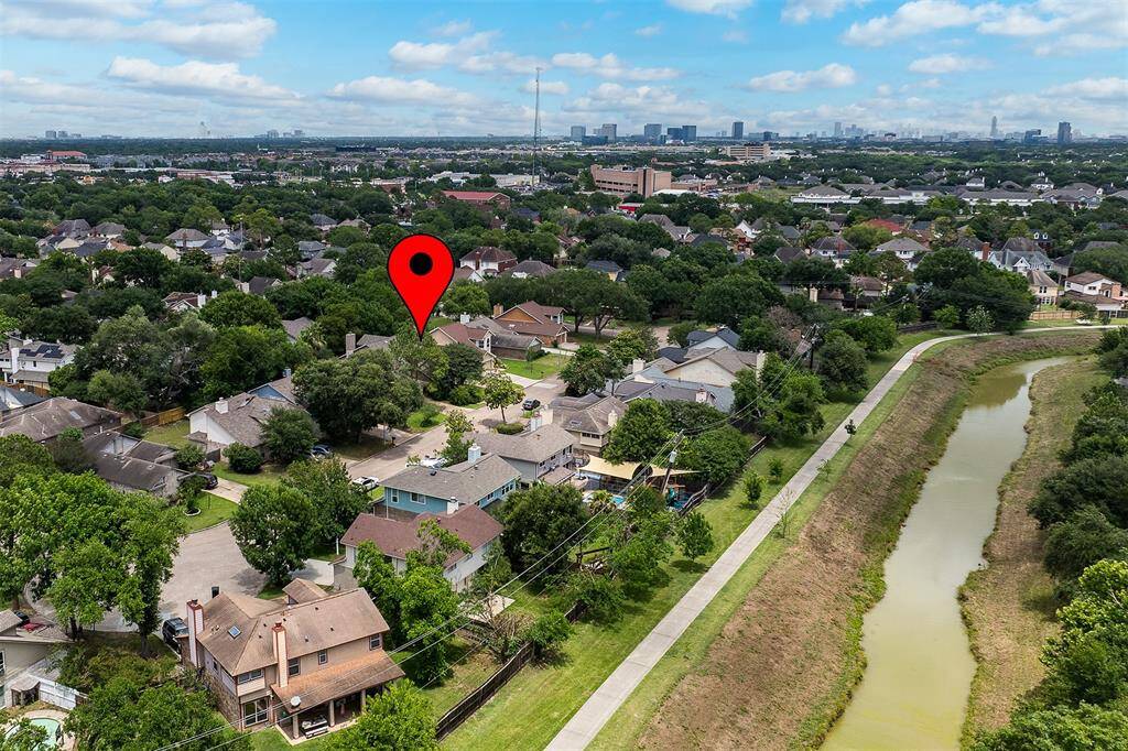 Located near the Dairy Ashford/Richmond Ave intersection in Ashford Park. Notice the proximity to the popular hike and bike trail along Brays Bayou.
