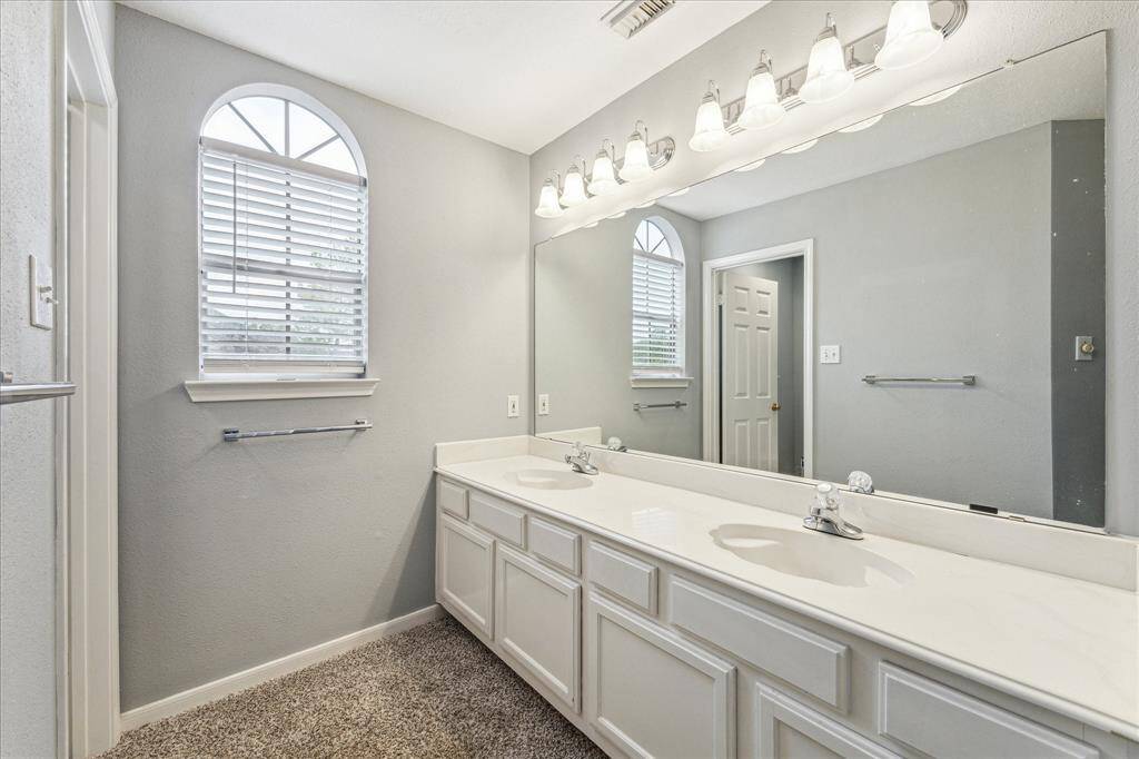 Upstairs bathroom.