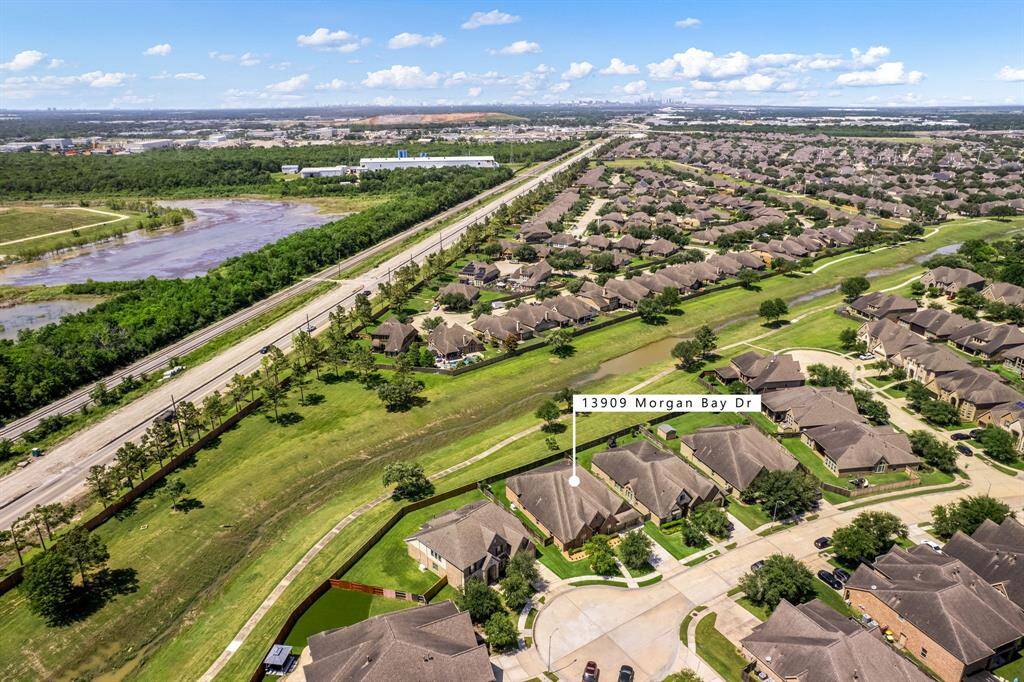 Wonderful aerial shot of this gorgeous home with no back neighbors on this quiet cul-de-sac street in the Shadow Creek Ranch community.