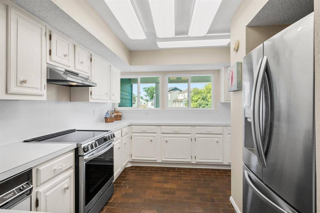 Lots of lighting enters from both sides of the Kitchen
