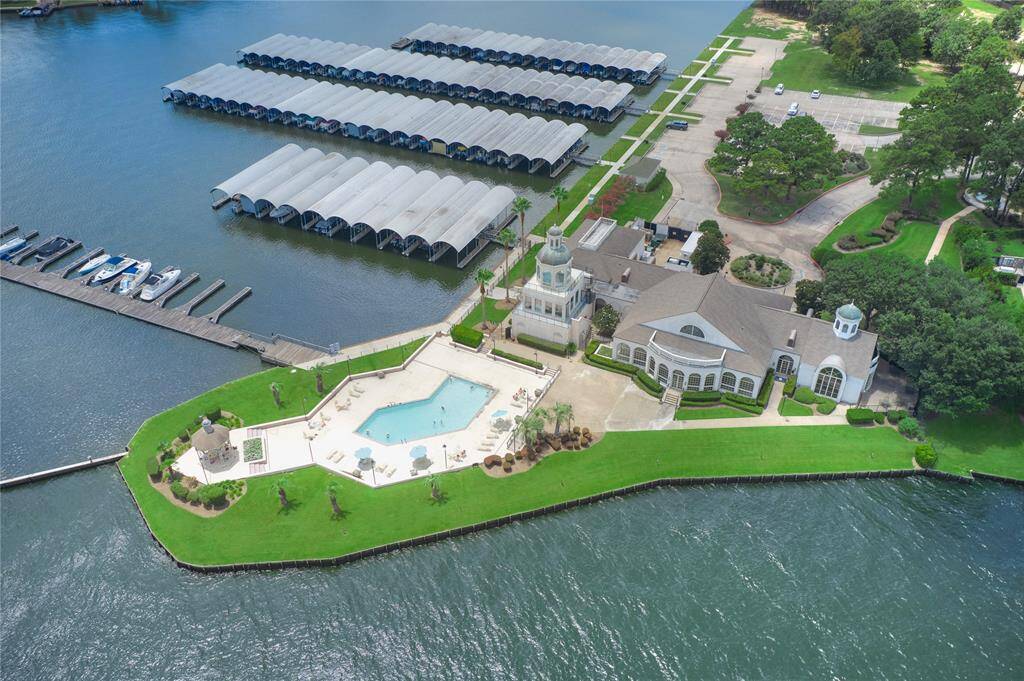 Spectacular Yacht Club and Marina.