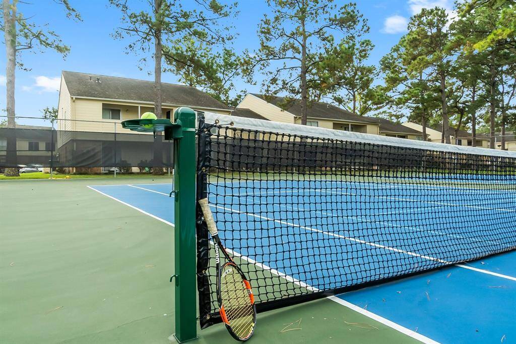 Community Tennis court