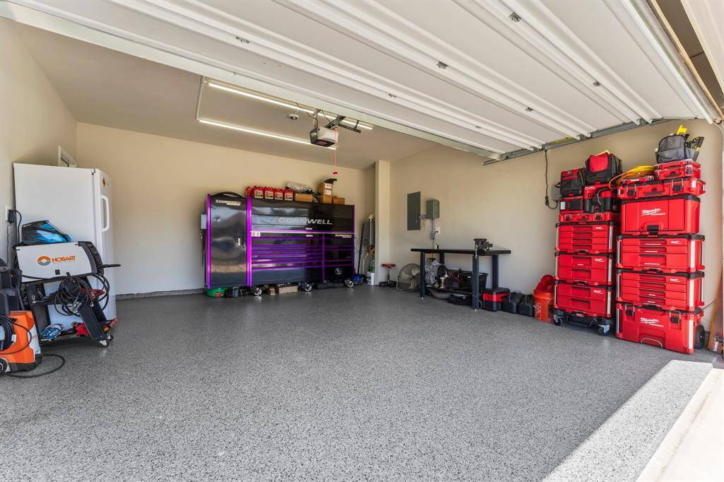 Wow!  So much space in this garage.