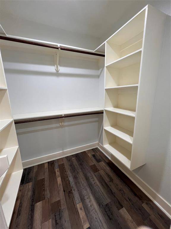 Walk in closet
