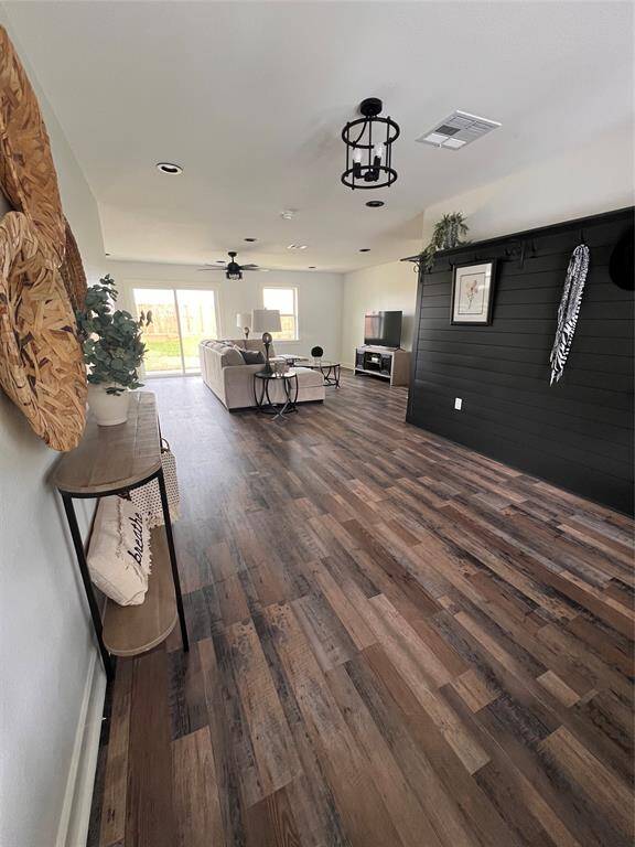 Large entry/foyer/sitting area