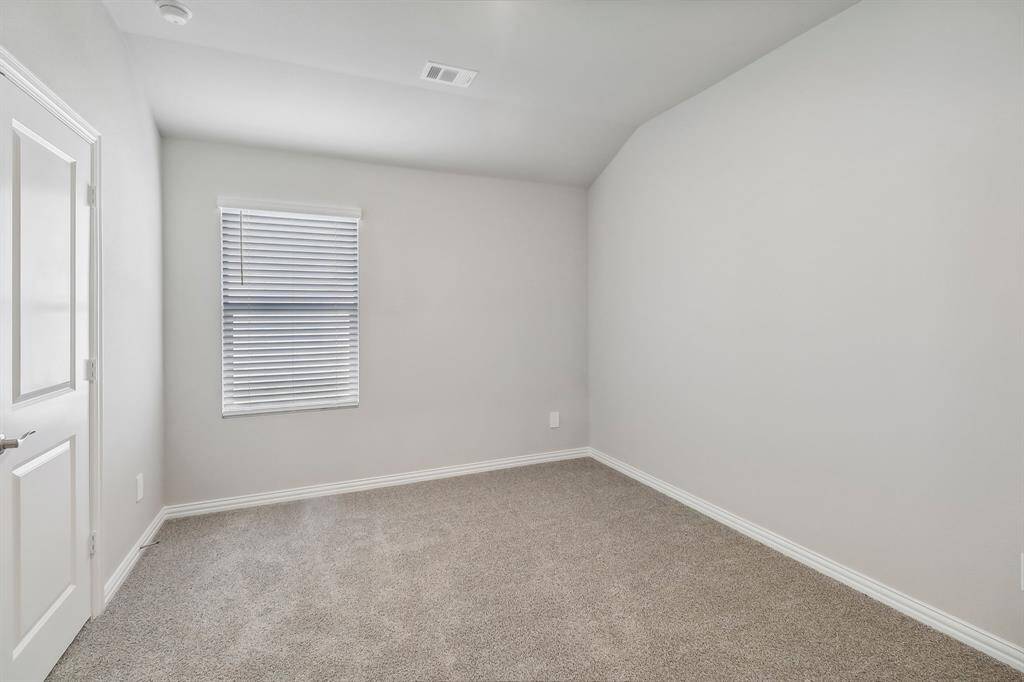Photo is not of the actual home but is an inspirational photo of builder’s model home and may depict options, furnishings, and/or decorator features that are not included.