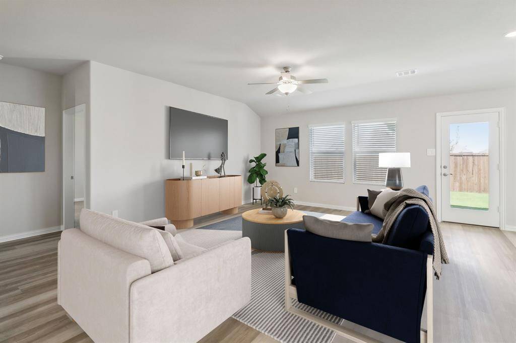 Photo is not of the actual home but is an inspirational photo of builder’s model home and may depict options, furnishings, and/or decorator features that are not included.