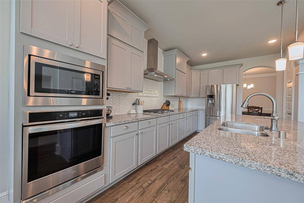 Practical built in microwave and oven