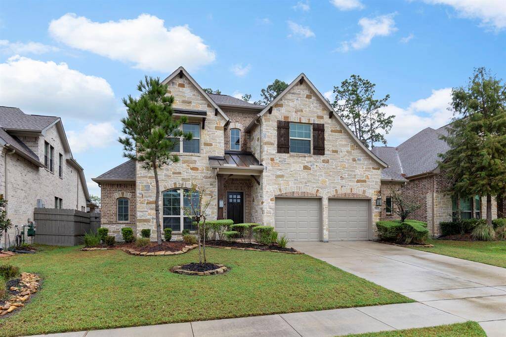 Beautiful curb appeal to this inviting home.