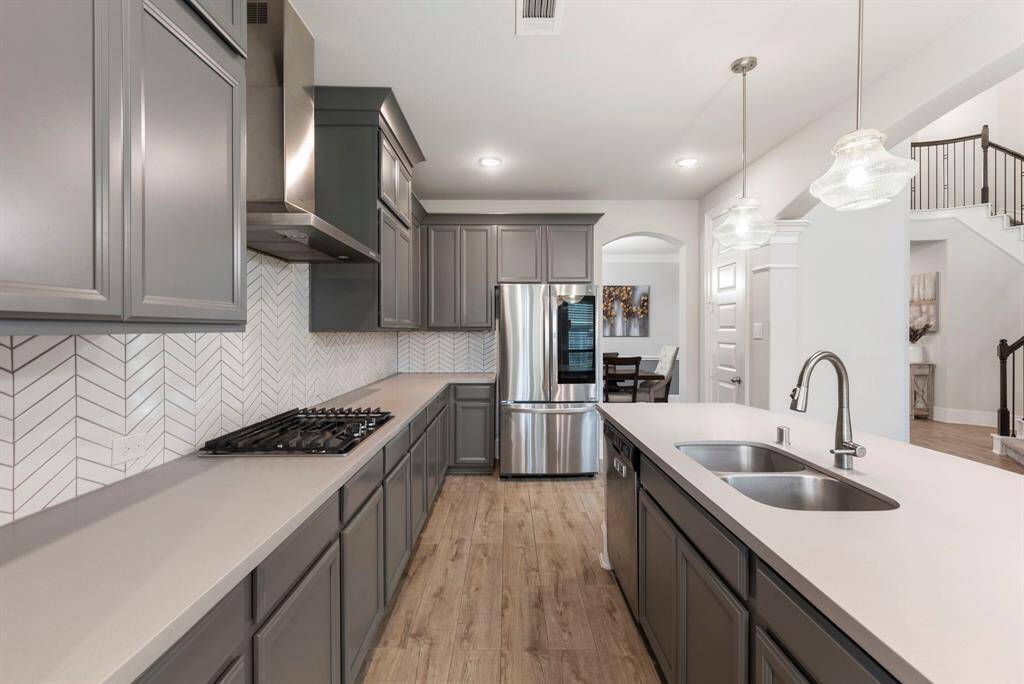 Wonderful counter space to allow plenty of room for food preparation.
