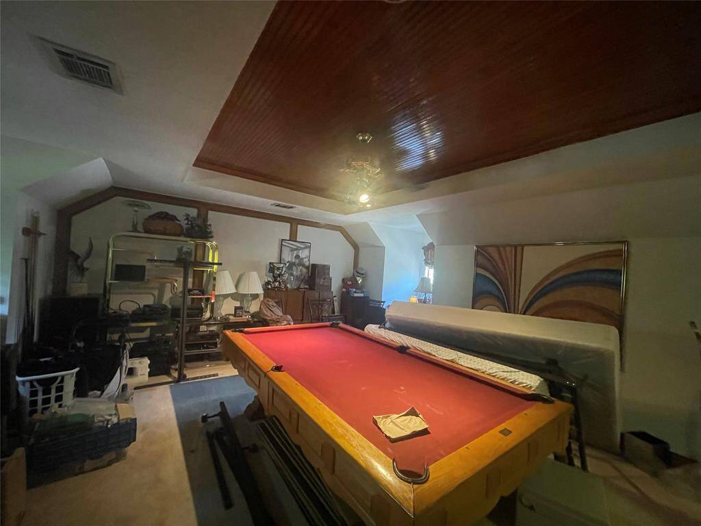 Game room