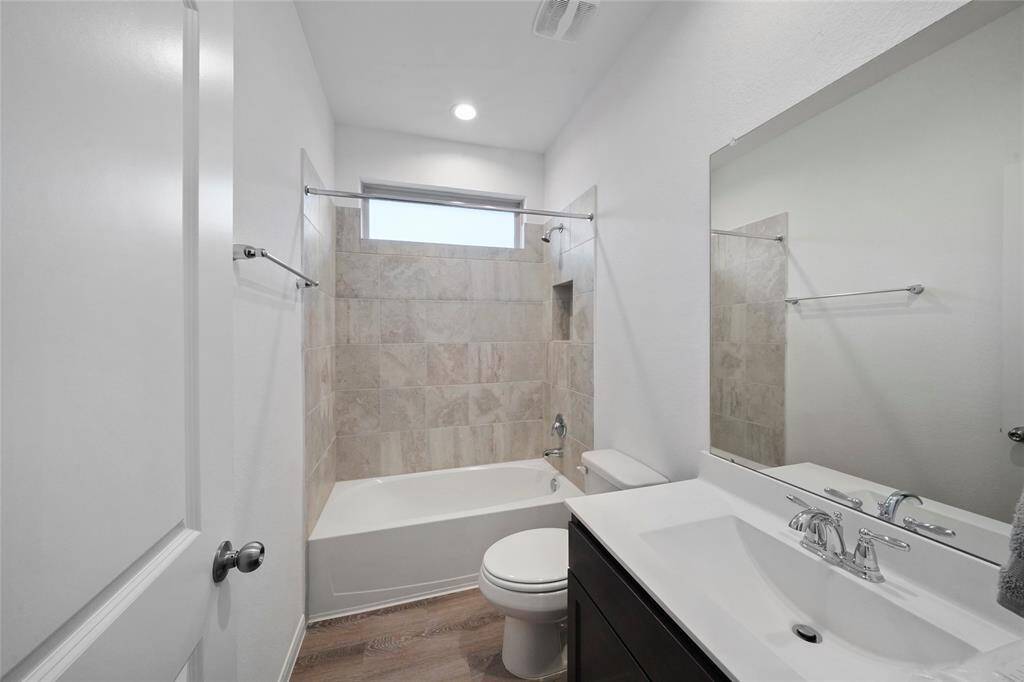 Secondary bath.