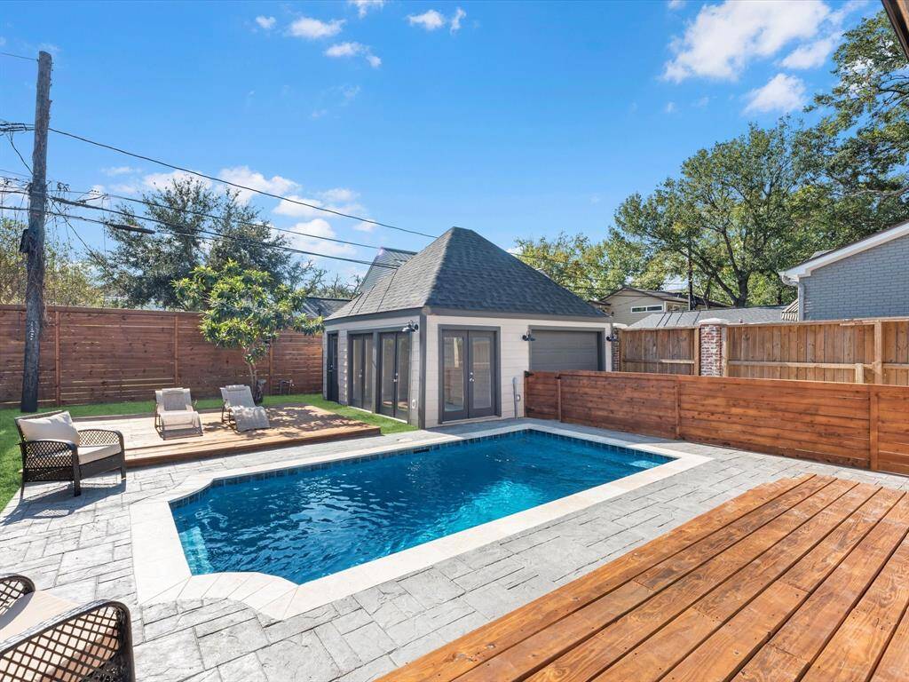 Whether starting your morning with a swim, ending the day by the pool, or simply enjoying a quiet evening under the stars, this outdoor oasis offers the perfect retreat for relaxation and entertainment.