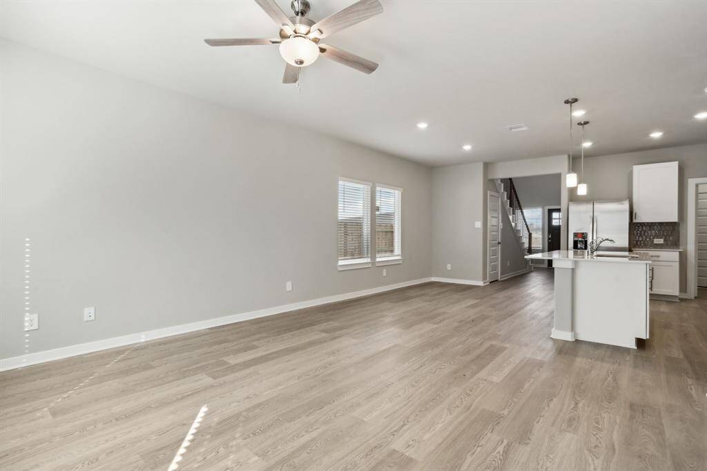 Photo is not of the actual home but is an inspirational photo of builder’s model home and may depict options, furnishings, and/or decorator features that are not included.