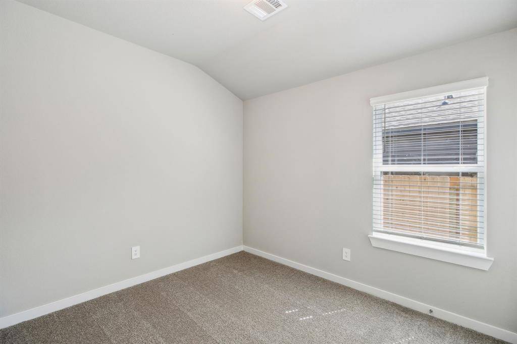 Photo is not of the actual home but is an inspirational photo of builder’s model home and may depict options, furnishings, and/or decorator features that are not included.