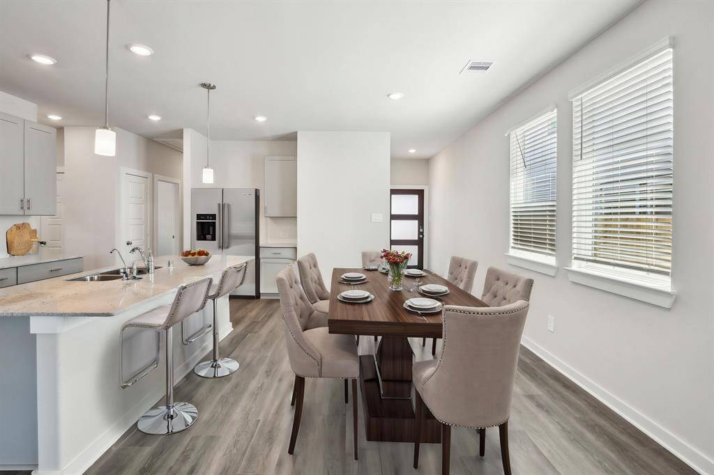 Photo is not of the actual home but is an inspirational photo of builder’s model home and may depict options, furnishings, and/or decorator features that are not included.