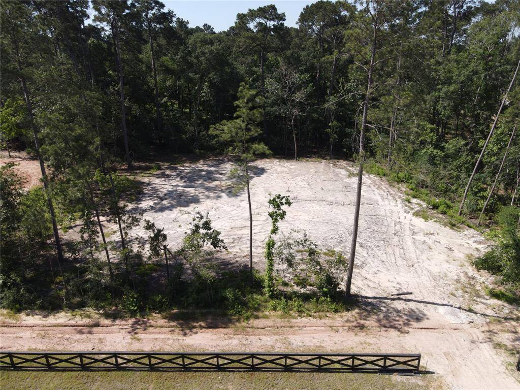 Build your dream home on this wooded and serene 1 acre lot