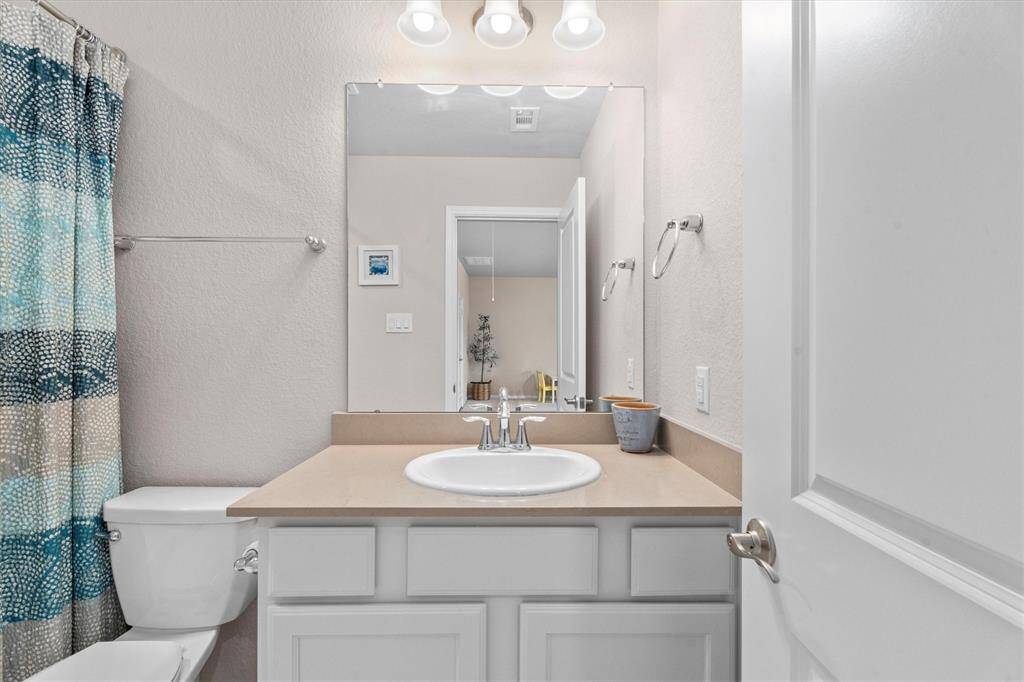 Upstairs Bathroom