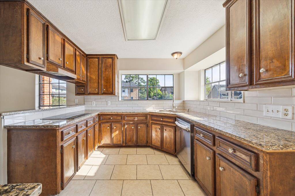 New dishwasher, granite counters, updated backsplash