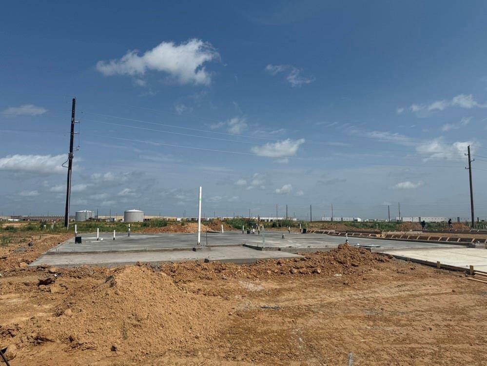 Every foundation at DWH is engineered and it’s inspected three times! We do not do “batch” testing.  Rest easy knowing your foundation comes with a 10 year warranty.