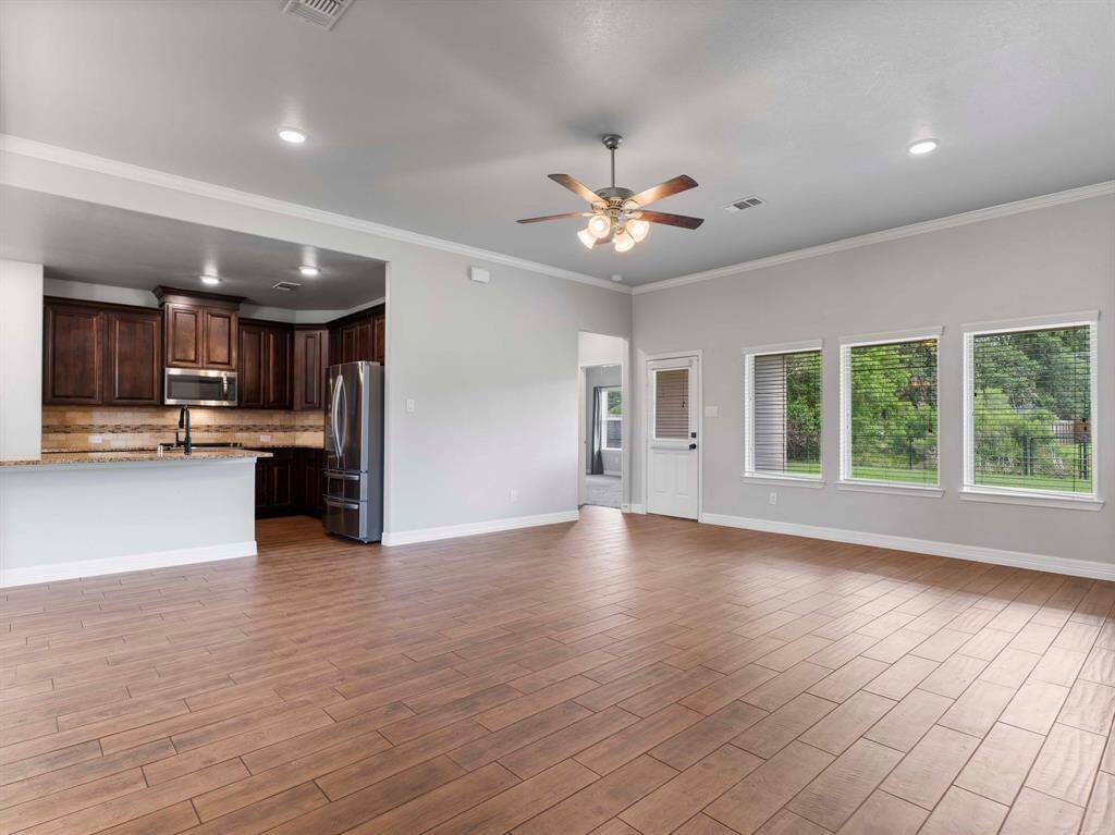 Living/ Dining