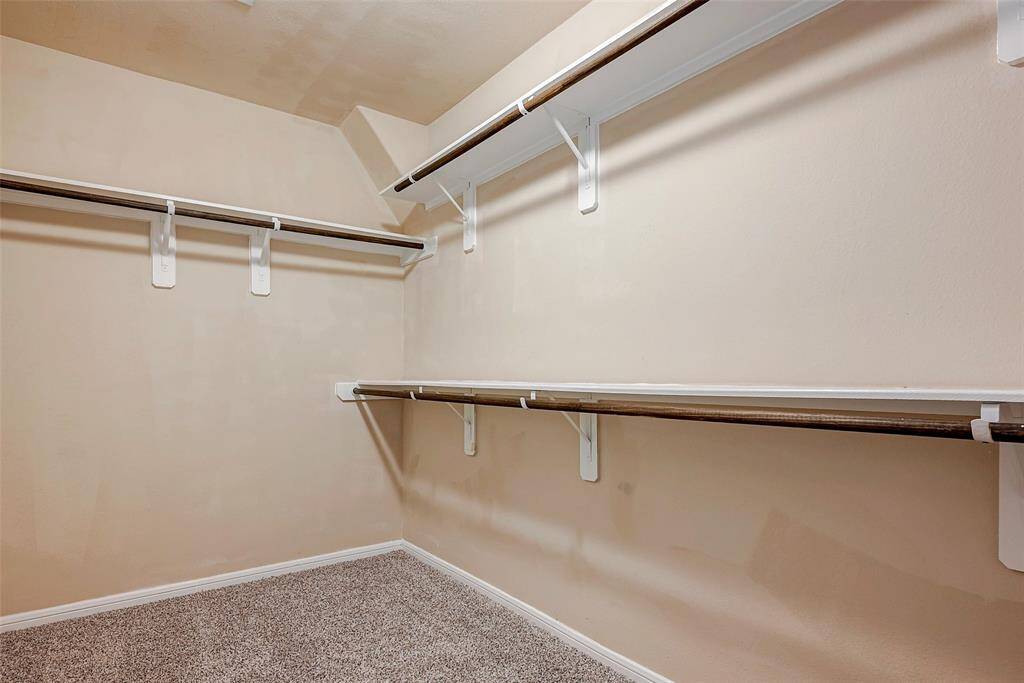 Primary bedroom Closet