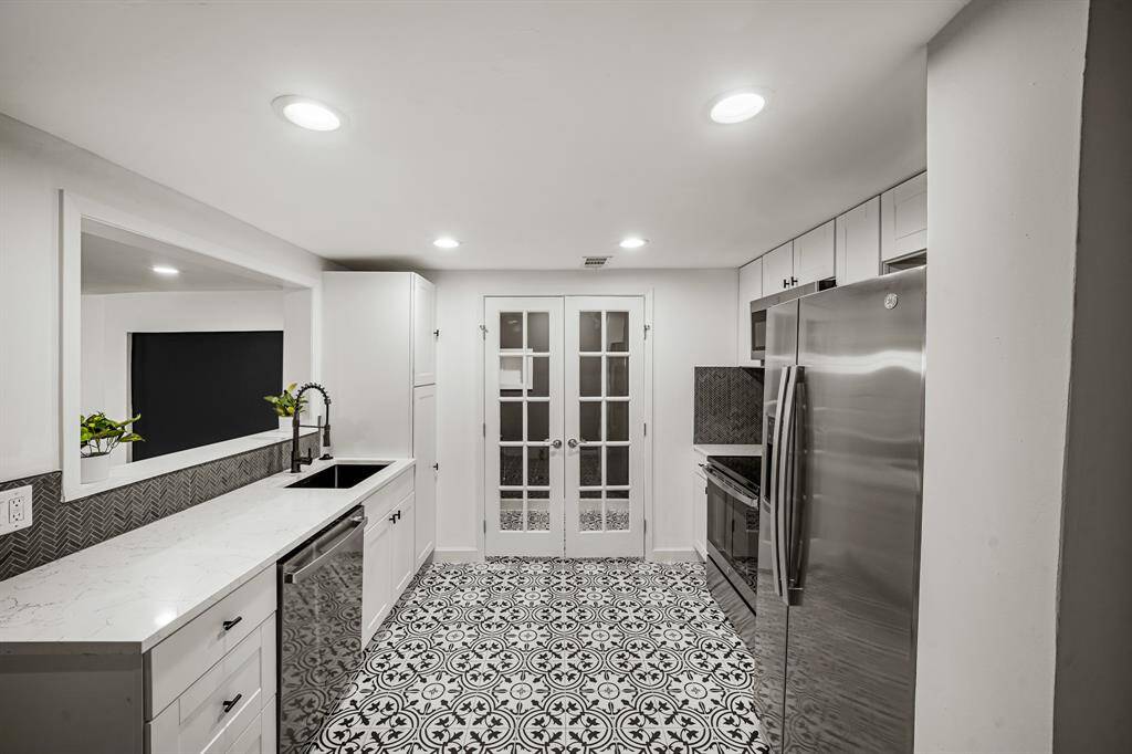 Quartz countertops
