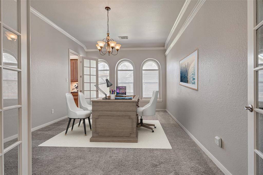 Office / Formal Dinning room / flex room