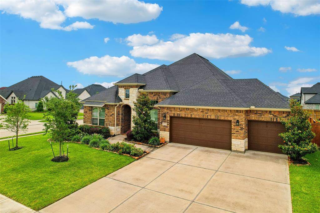 Beautiful home with 3 car garage